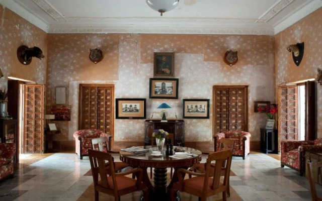 Hotel Udai Bilas Palace-Dungarpur