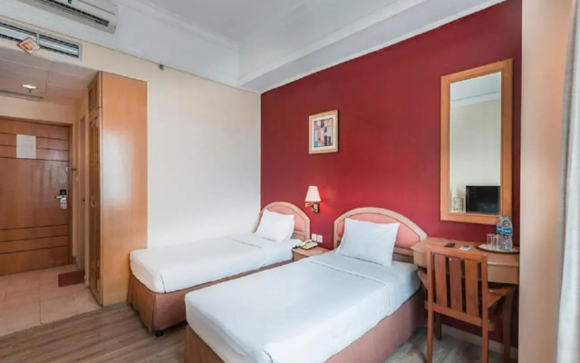 Mariposa Hotel Malaga