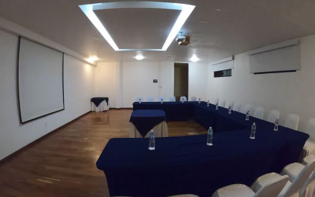 Hotel Cantalagua Inn