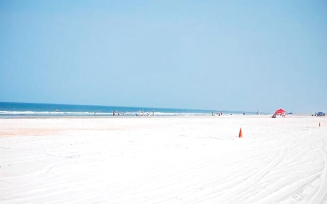 Windjammer 214 - Two Bedroom Condo