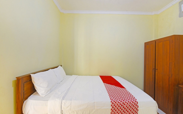 OYO Life 90675 Ld Residence