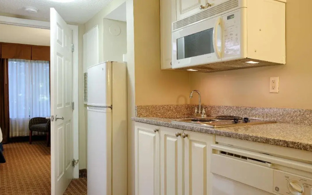 Best Western Plus Cary - NC State