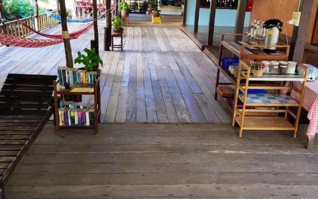 Ta Yai Homestay (ตา ยาย โฮมสเตย์)
