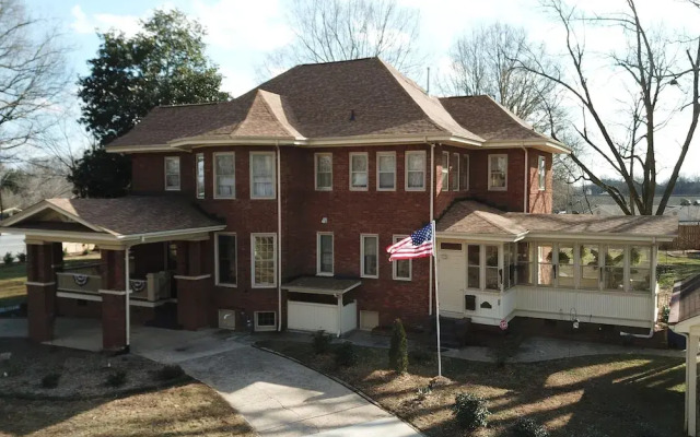 Sweet Tea Bed & Breakfast
