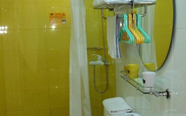 Home Inn Rushan Qingshan Road