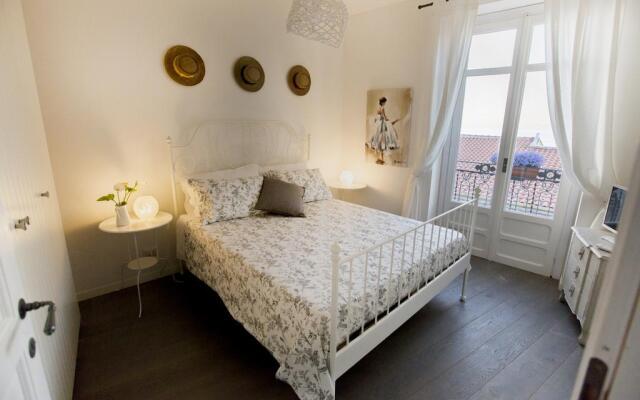 Azzurro B&B