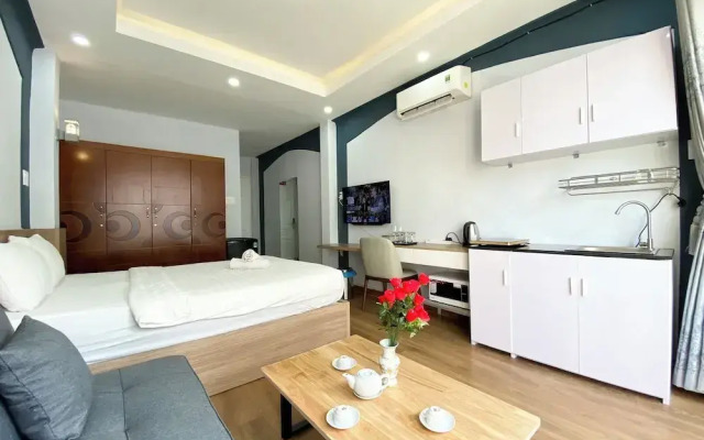 Home Away Do Quang Dau