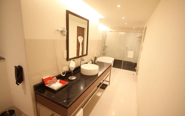 Vivanta Kolkata EM Bypass