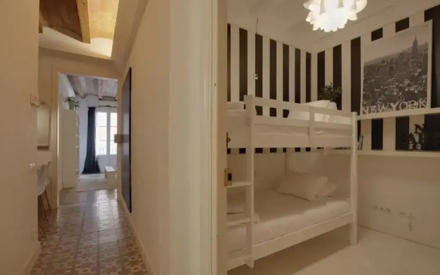 Amazing 3 Bedroom Apartment With Balcony in Lesseps
