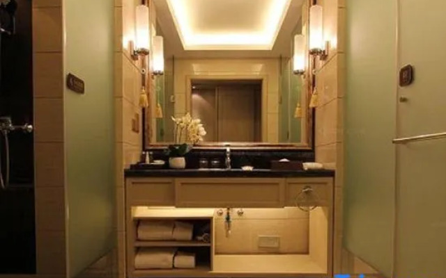 Xili International Hotel