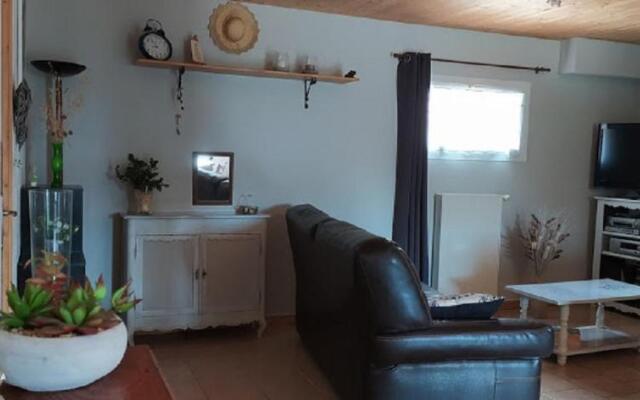 Appartement Climatisé T3 Piscine et Parking