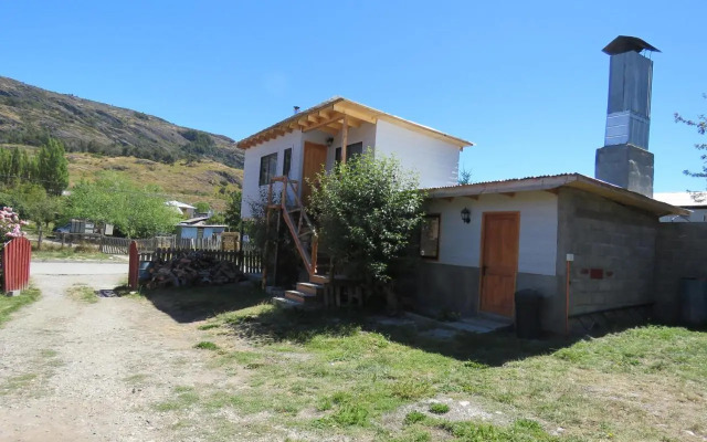 Hostal y Cabañas Perla del Lago