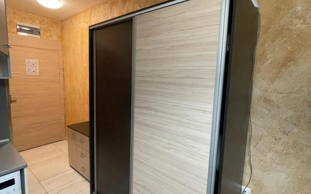 Colonel apartment 955