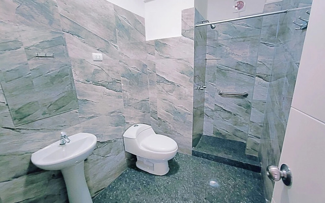 Genova Hostal