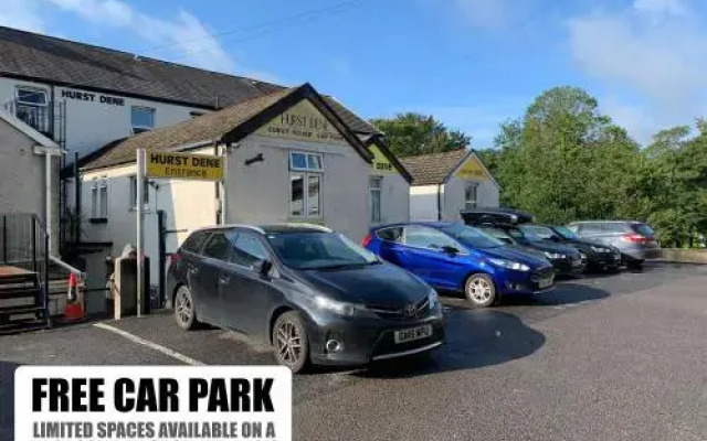 Hurst Dene Aparthotel