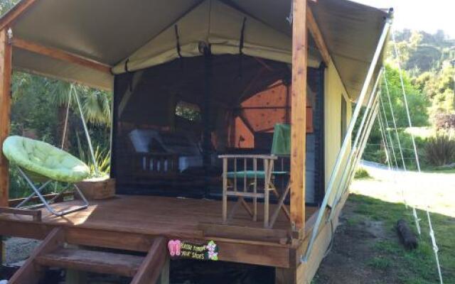 Omarama Oasis - Permaculture Glamping