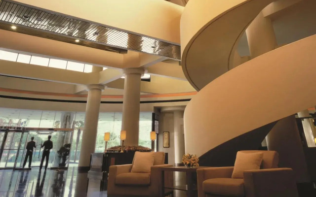 Shangri-La Golden Flower, Xian