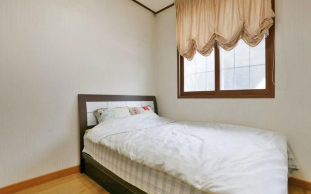 Gapyeong Top Pension