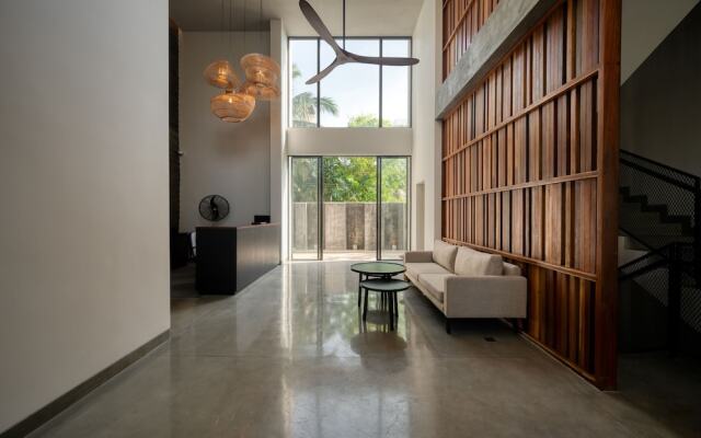 Taprobane House