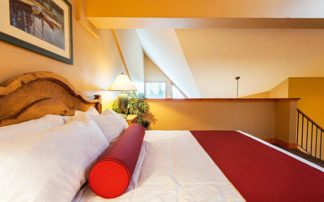 Lizard Creek Lodge