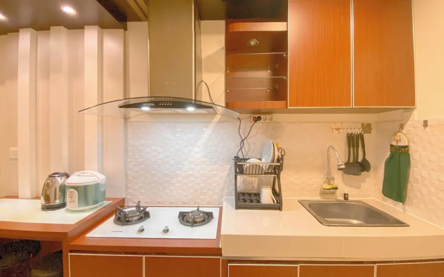 1Br With Pool View At Parahyangan Residence Apartment