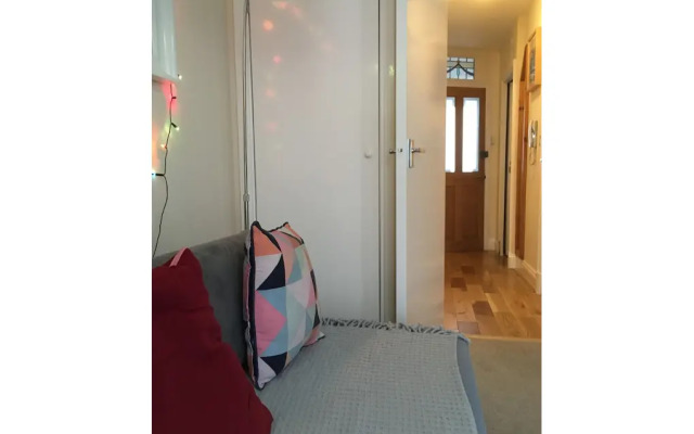 Little Western Spa Brighton Beach Apartment