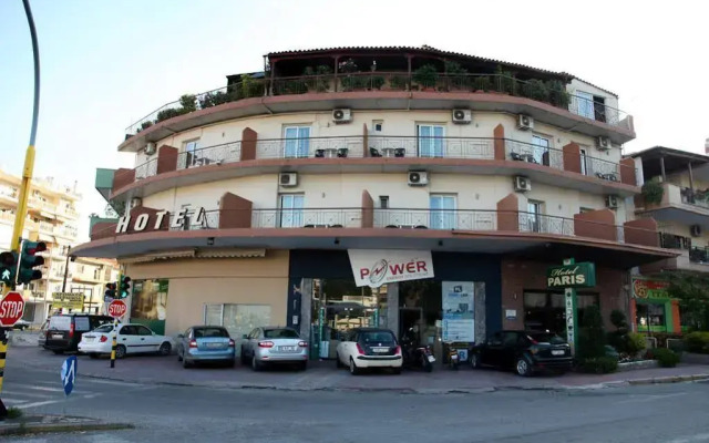 Paris Hotel