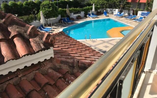 Kahraman Hotel