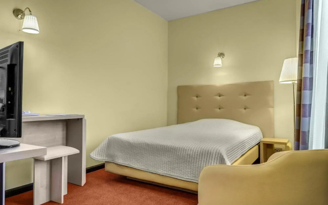 Hotel Capitol