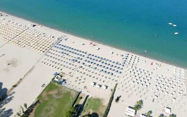 Villa With 2 Bedrooms in Marina di Sibari, With Enclosed Garden - 800