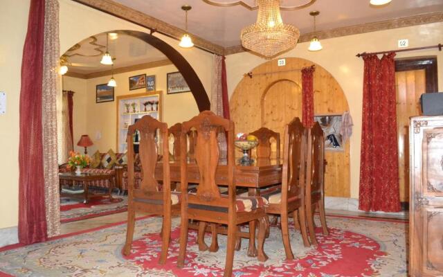 Dilaram Guest House