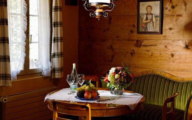 Hotel Bären - The Bear Inn