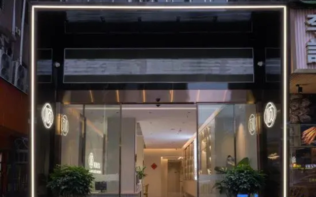 Shunyi Hotel (Shēnzhèn Běi Zhàn 6979 Shāngyè Zhōngxīn Diàn )