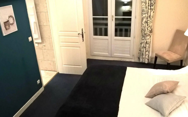 La Villa 10
