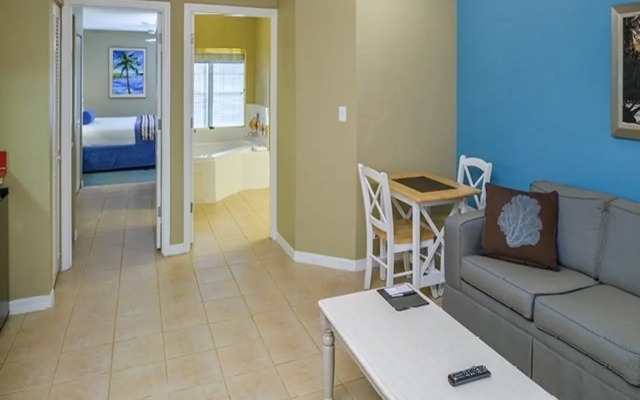 Barefoot'n Resort by Diamond Resorts