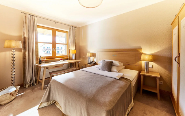 Spa & Resort Bachmair Weissach, LUXURY FAMILY RESORT