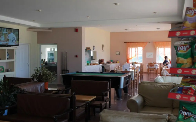 Hotel Pantheon, Kefalos