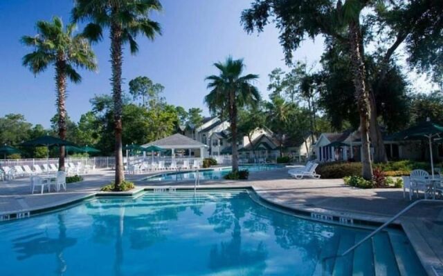 Tropical Enchanted Oaks Villa