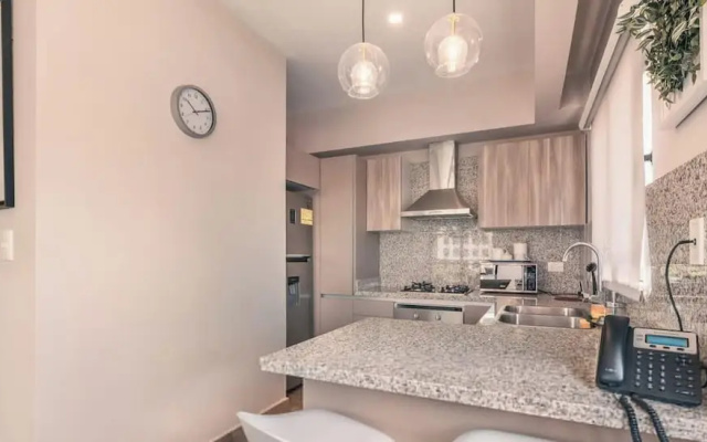 Regatta Living Ii With Breakfast Included - 502