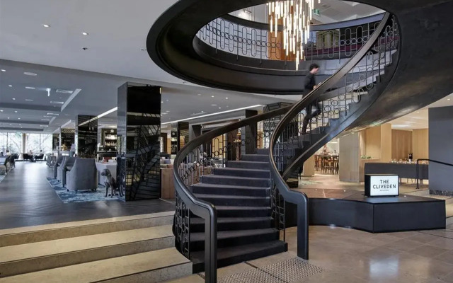 Pullman Melbourne on the Park