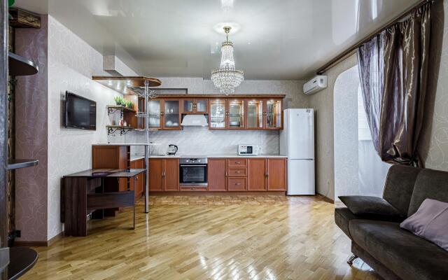 Апартаменты на улице Яна Полуяна 47/2