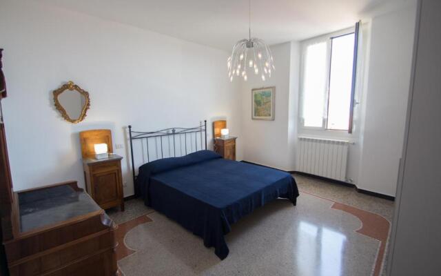 Appartamento di 5 locali,8 posti letto vista mare