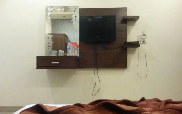 Hotel Tashkent Palace
