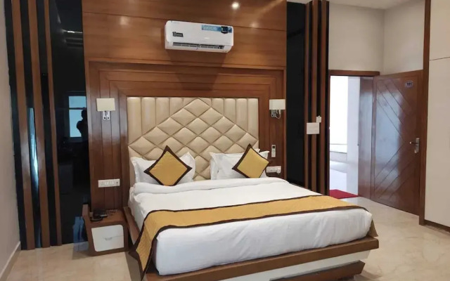 Club 21by Sariska Fun city