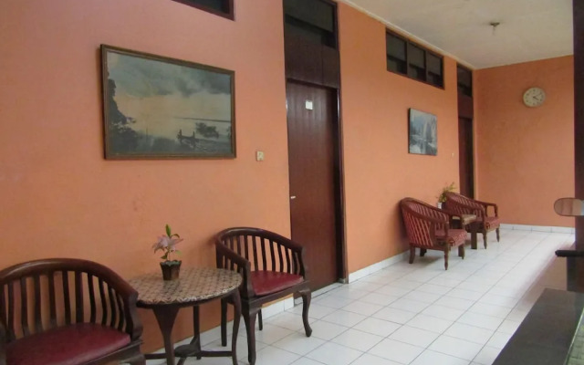 Hotel Bakti