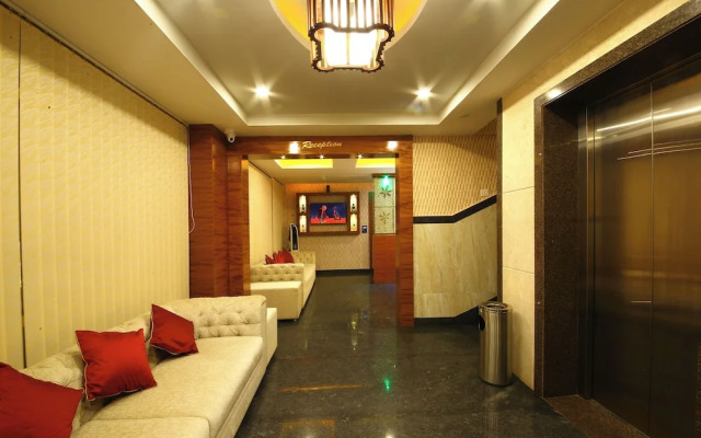 Royal Stay