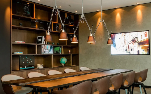 Motel One Munich - Parkstadt Schwabing