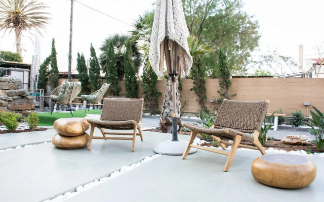 Yianna Caravel Suites