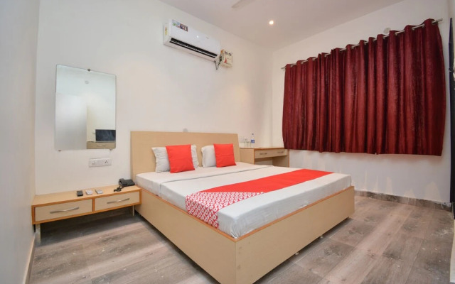 Oyo 30695 Hotel Vinayak Inn