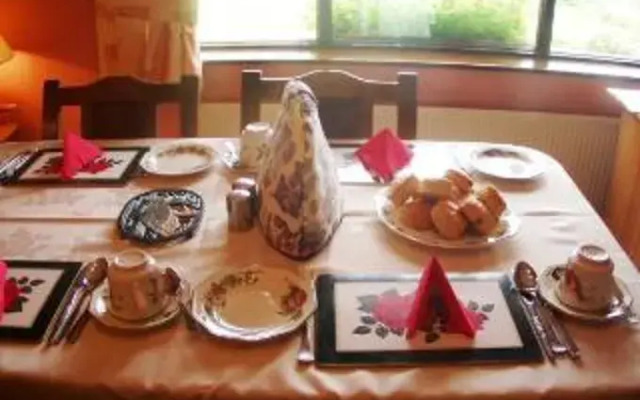 Sea Crest Farmhouse B&B